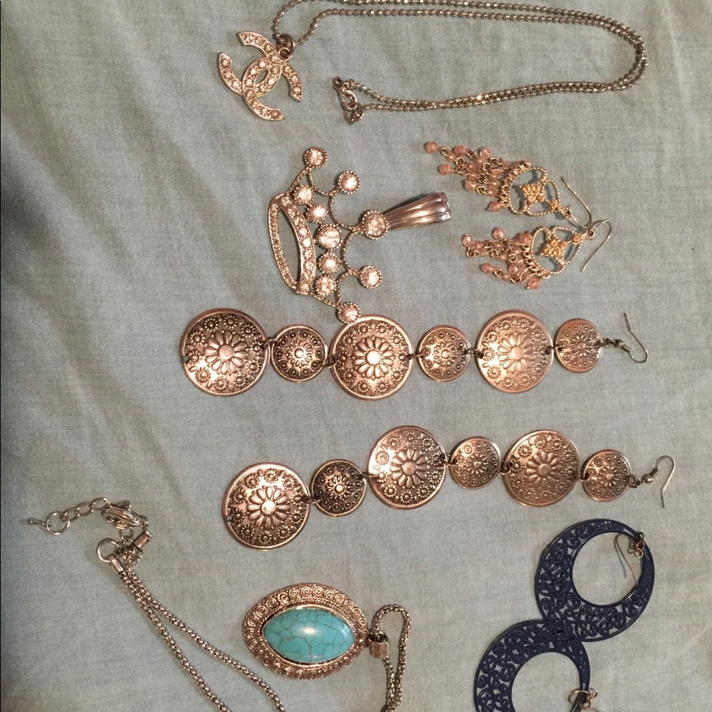 Jewelry lot